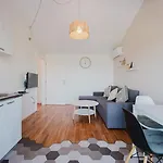 بيت للعطل House Nino *